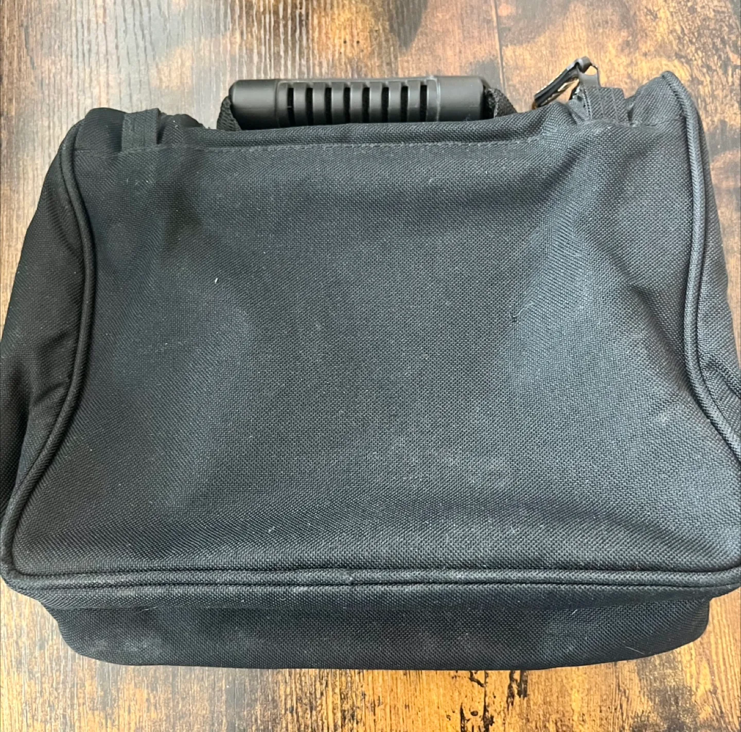 LYNX Travel Toiletry Bag - Black image indicator(3)