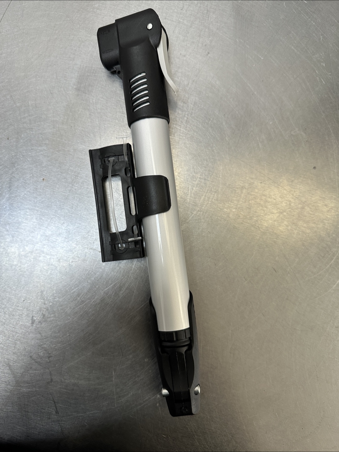 Bike Air Pump - Portable - photo 2