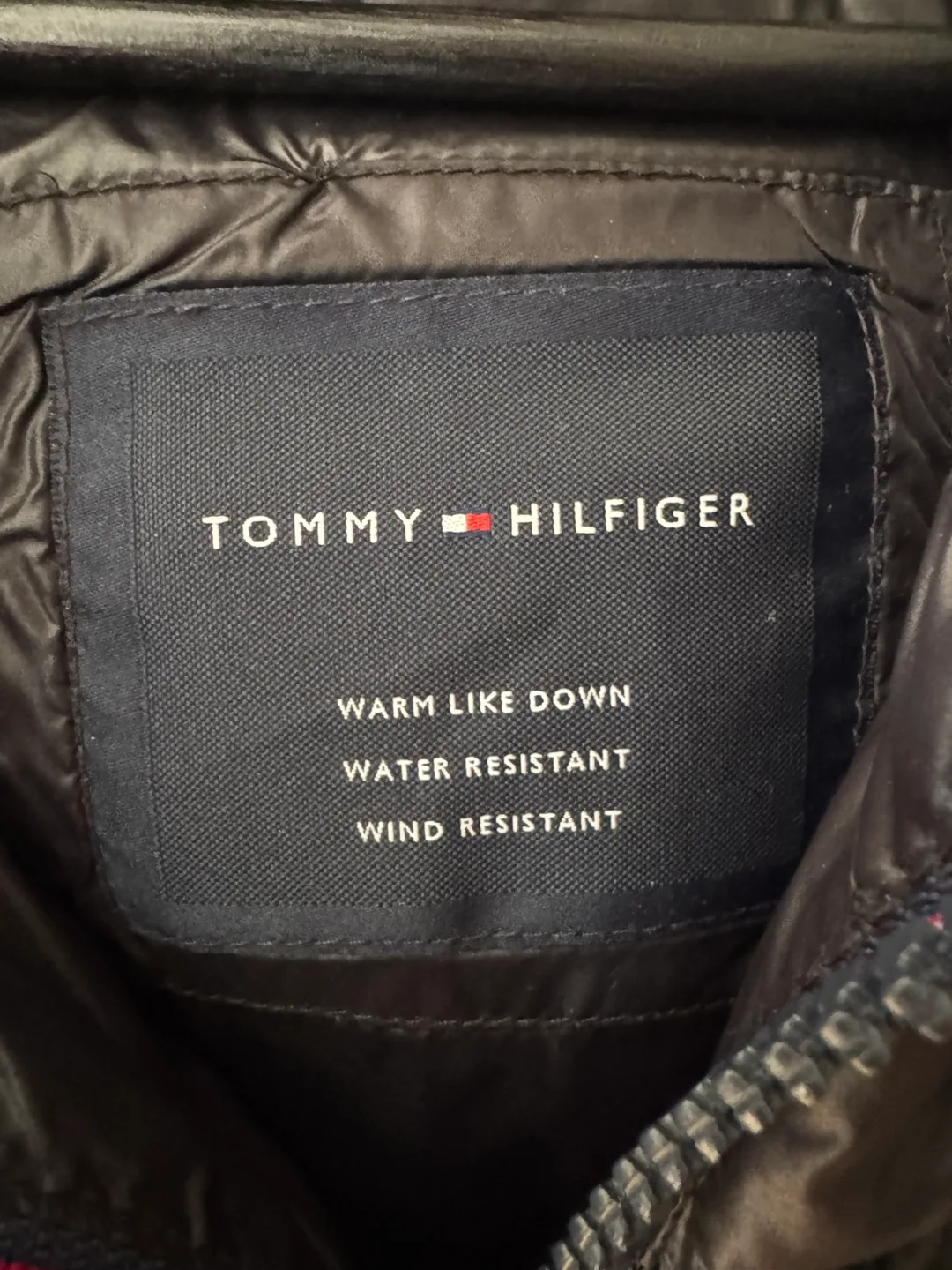 Tommy Hilfiger Puffer Jacket, Size L image indicator(3)