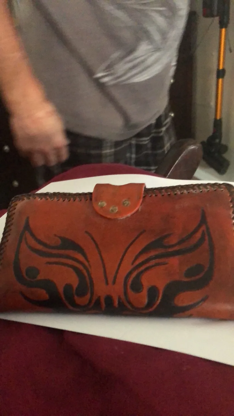 Handcrafted Leather Wallet with Chain thumbnail