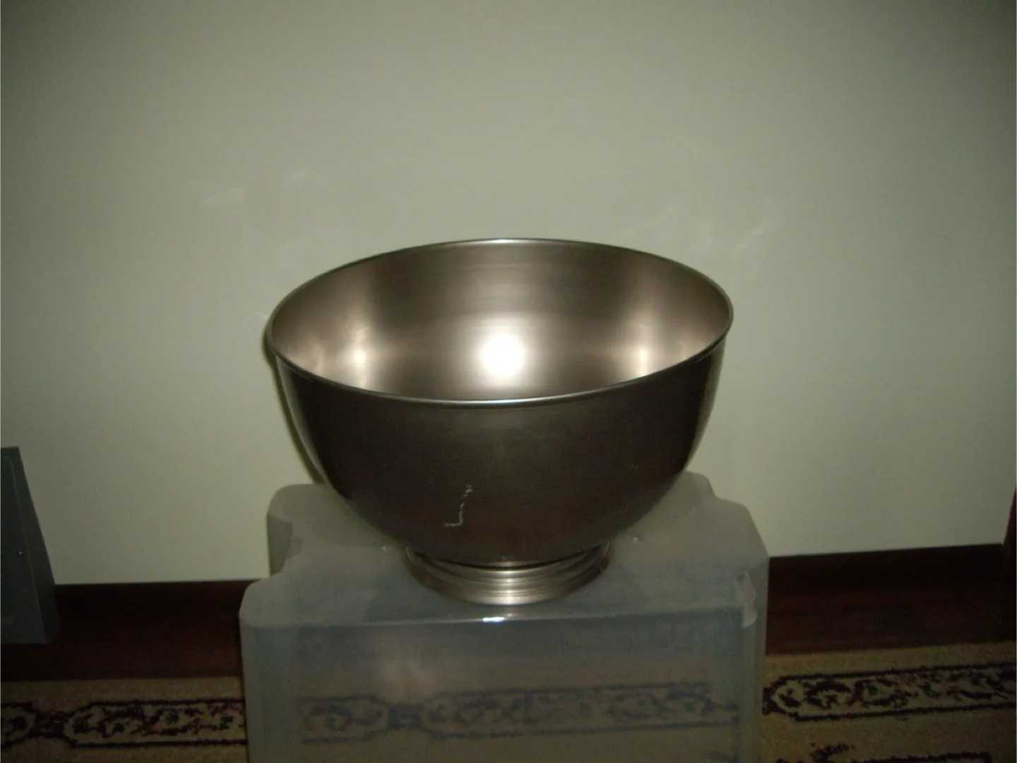 Metal Bowl thumbnail