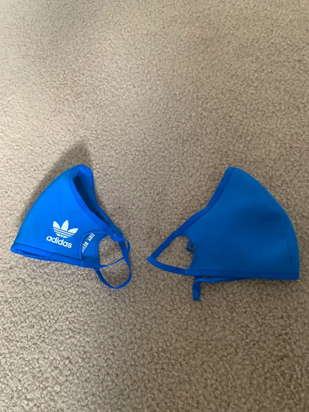 Adidas Face Cover Blue 🇨🇦 thumbnail