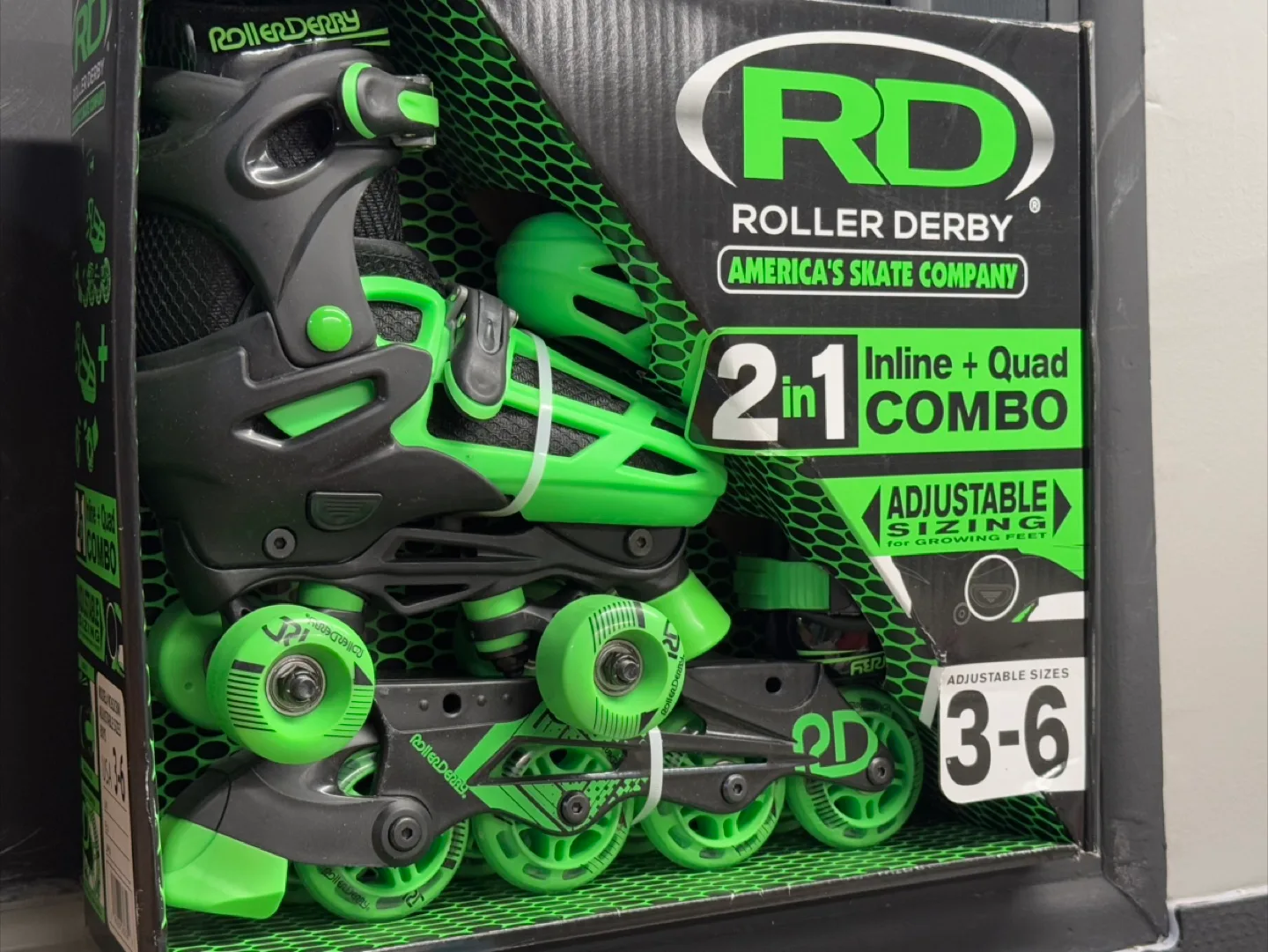 RD Roller Derby 2-in-1 Inline + Quad Combo Skates (Size 3-6) thumbnail