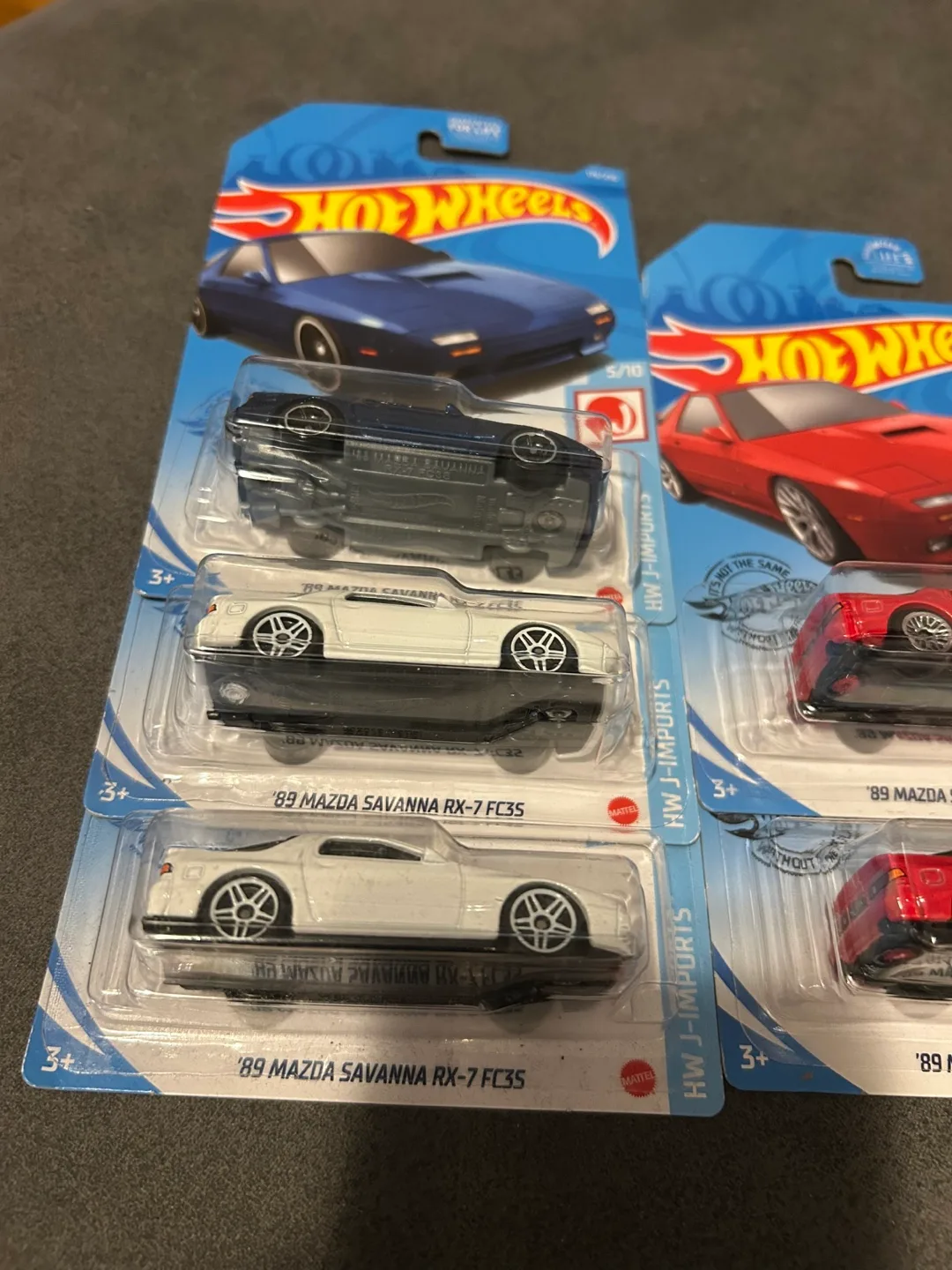 Hot Wheels '89 Mazda Savanna RX-7 FC3S Diecast Car image indicator(2)