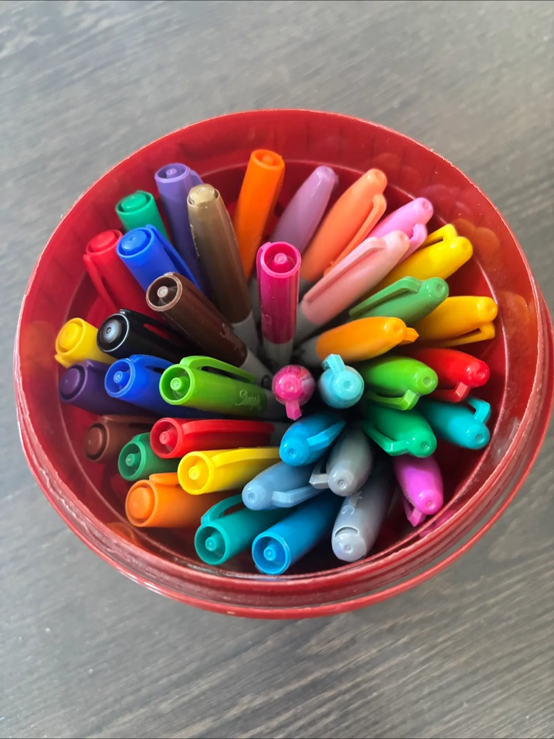 39 Sharpie + Sakura Permanent Markers - Assorted Colours image indicator(2)