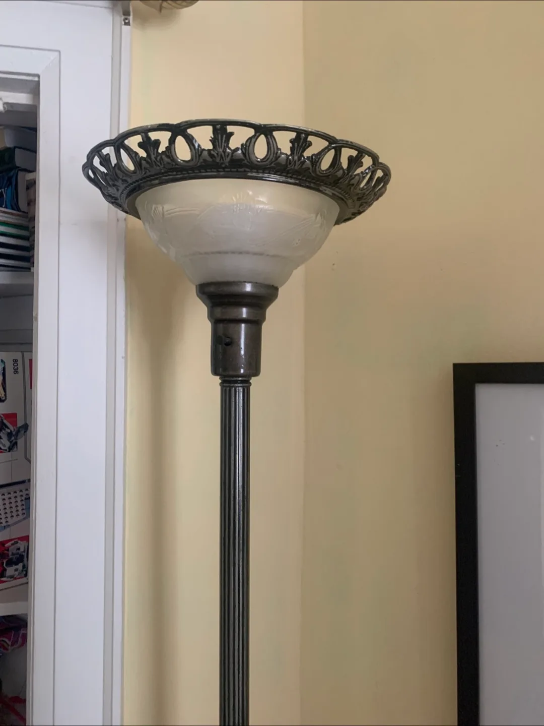 Elegant Floor Lamp with Frosted Glass Shade image indicator(2)