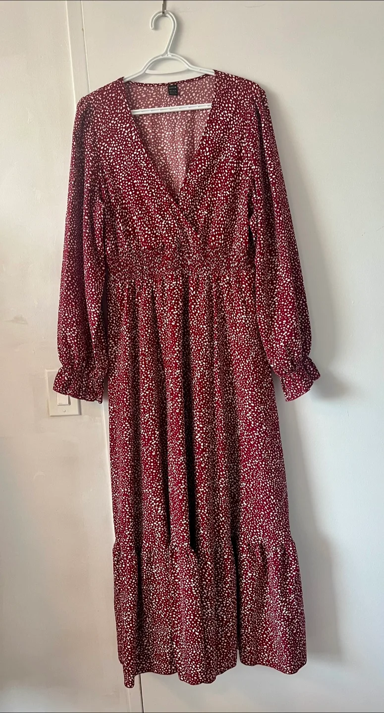 Burgundy Floral Maxi Dress -Size 12 thumbnail