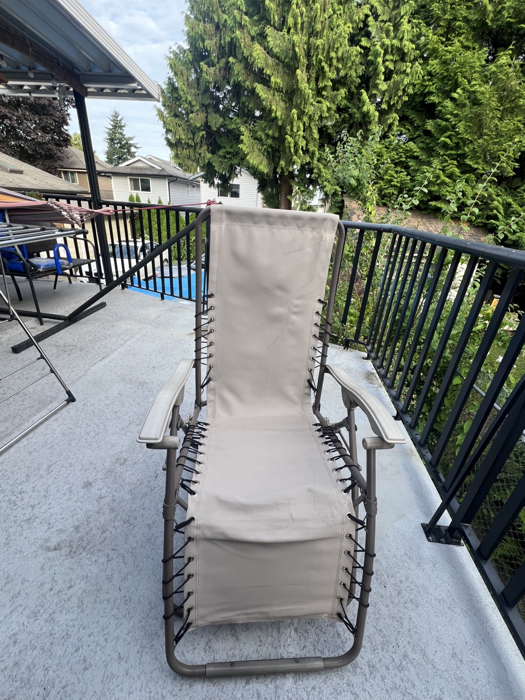 outdoor lounger chair - photo 2