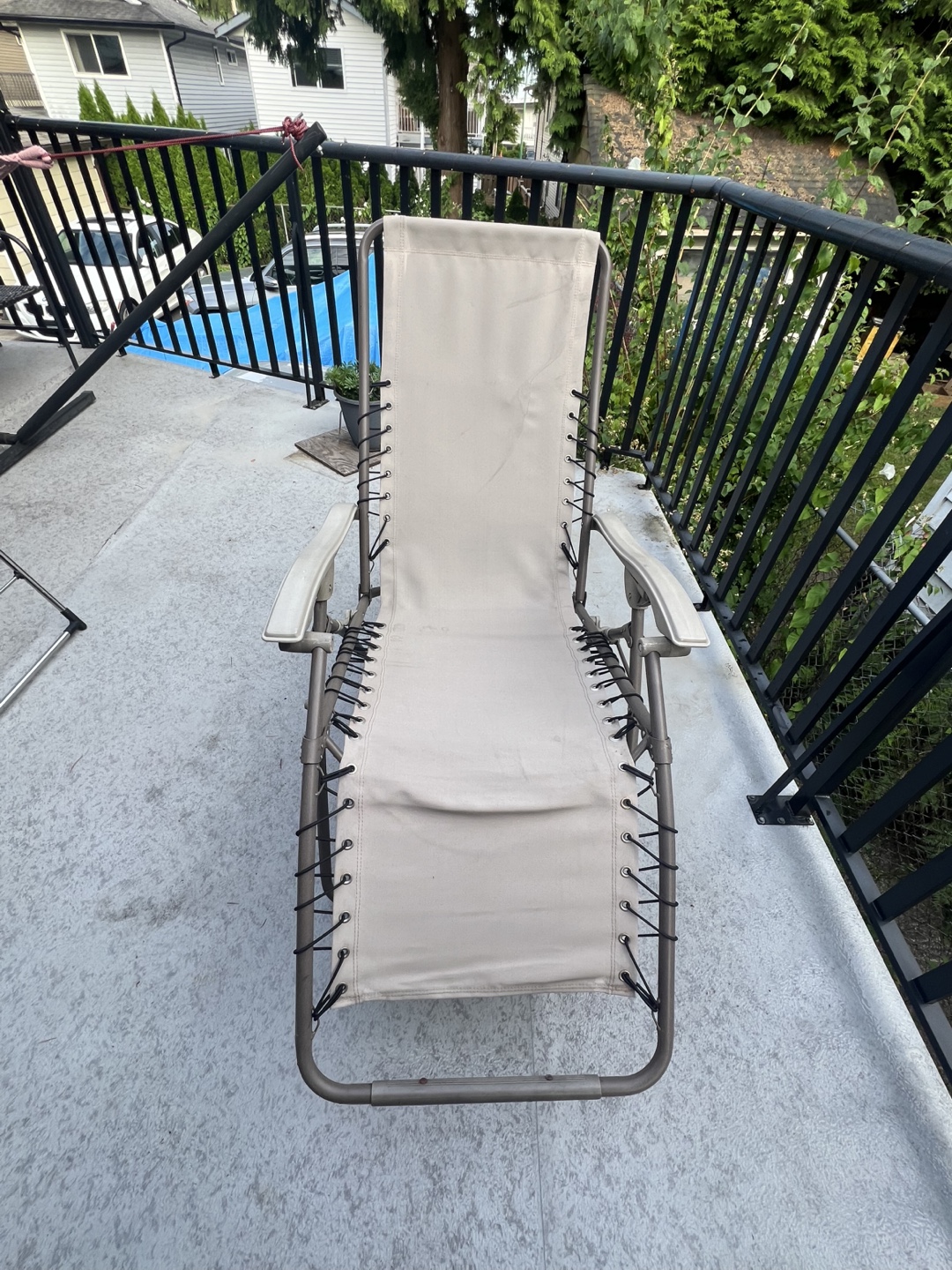 outdoor lounger chair