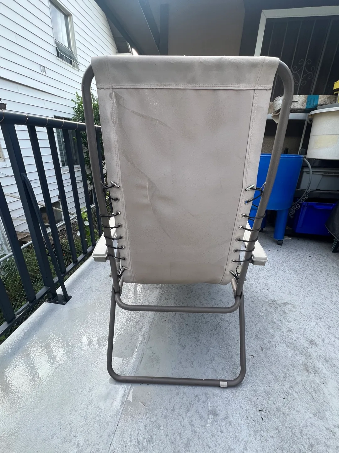 outdoor lounger chair image indicator(3)