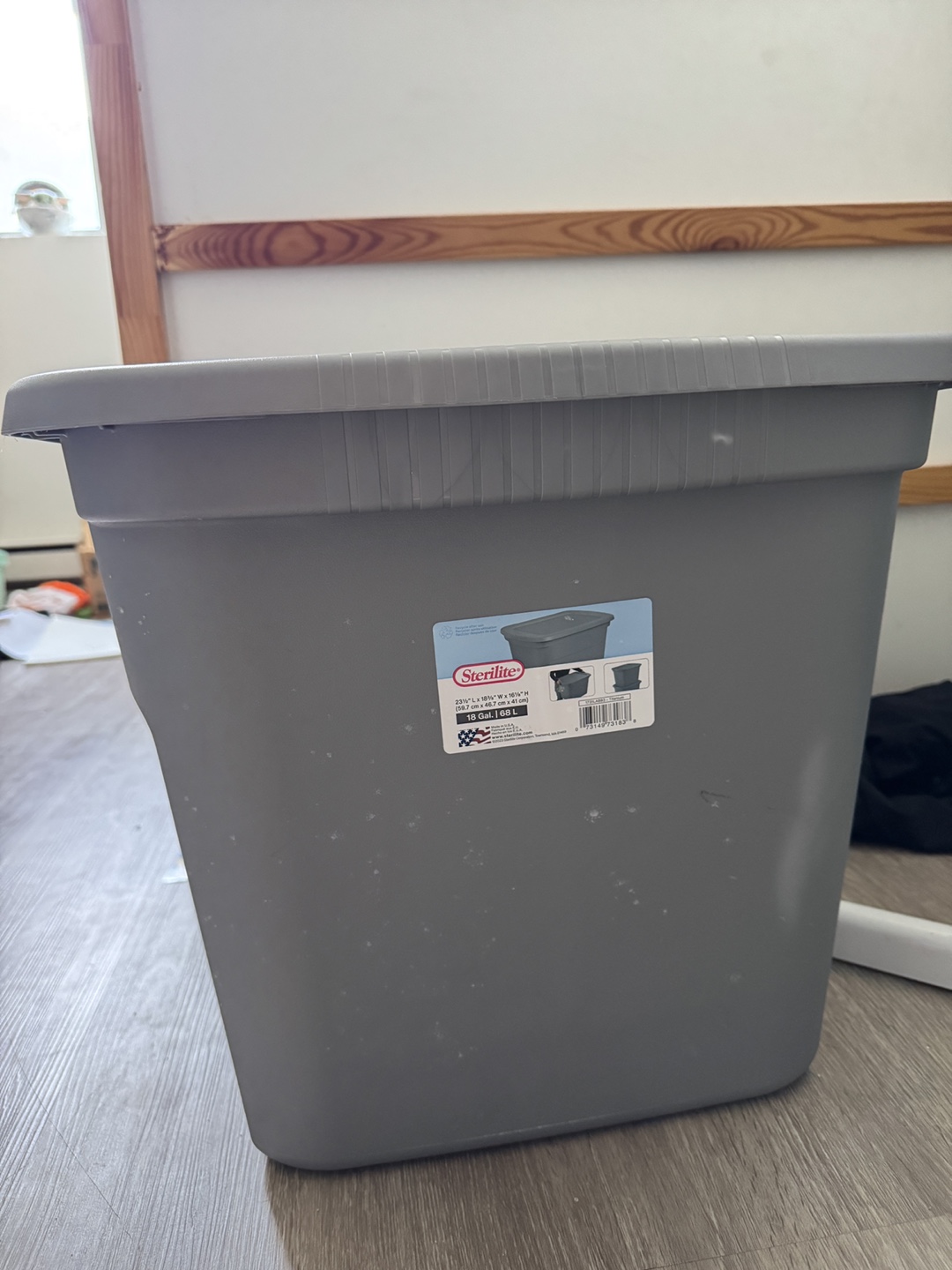 Sterilite 18 Gal. Storage Box