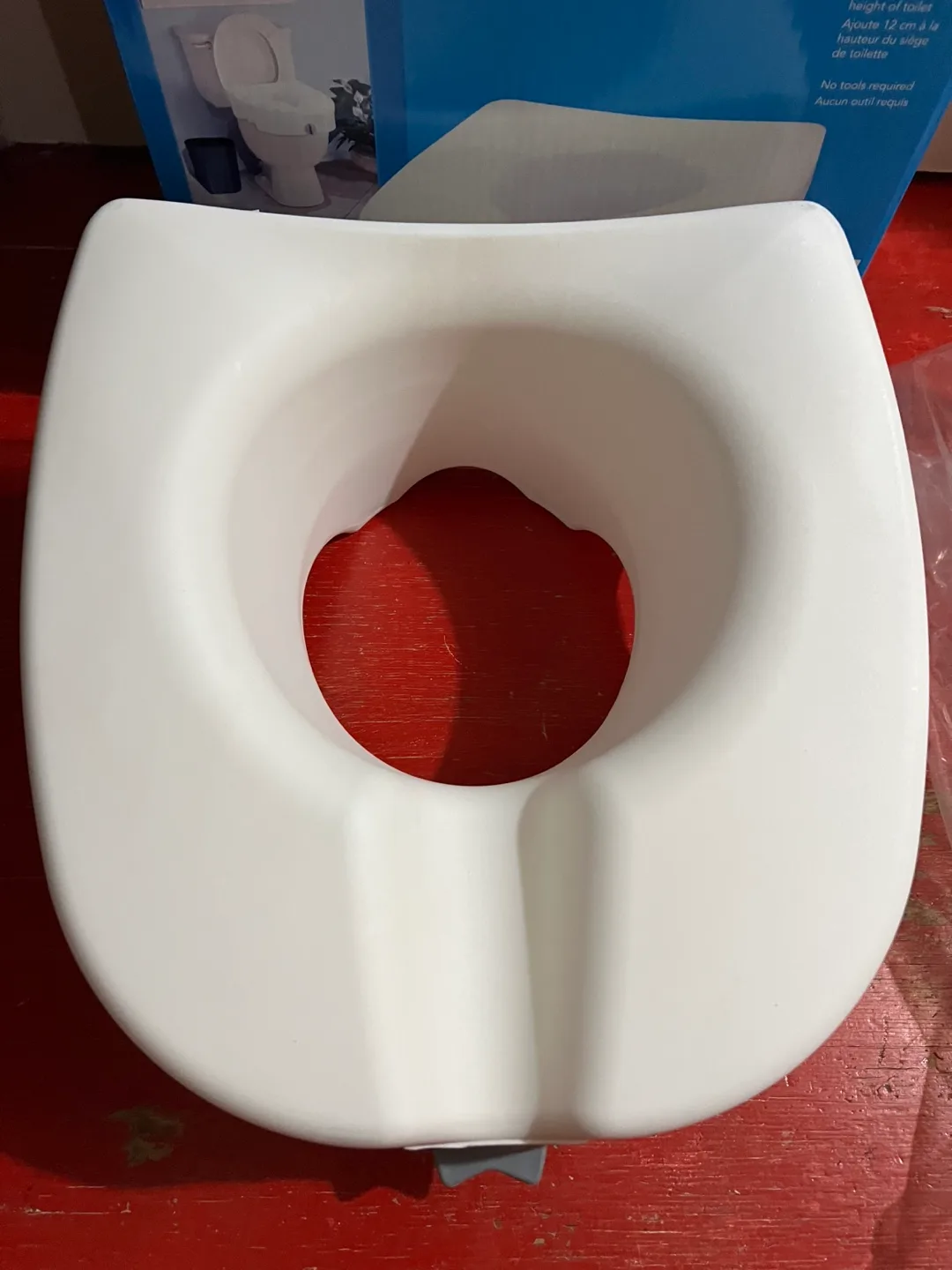 Carex E-Z Lock Raised Toilet Seat with arm image indicator(3)