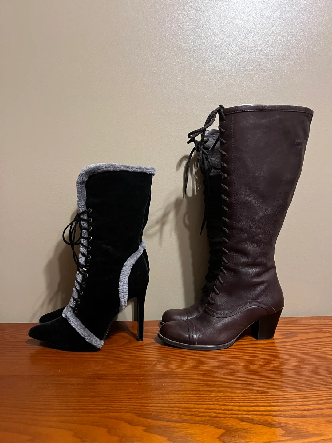 LADIES LACE UP/ZIPPERED BOOTS (Size 6-7.5) thumbnail