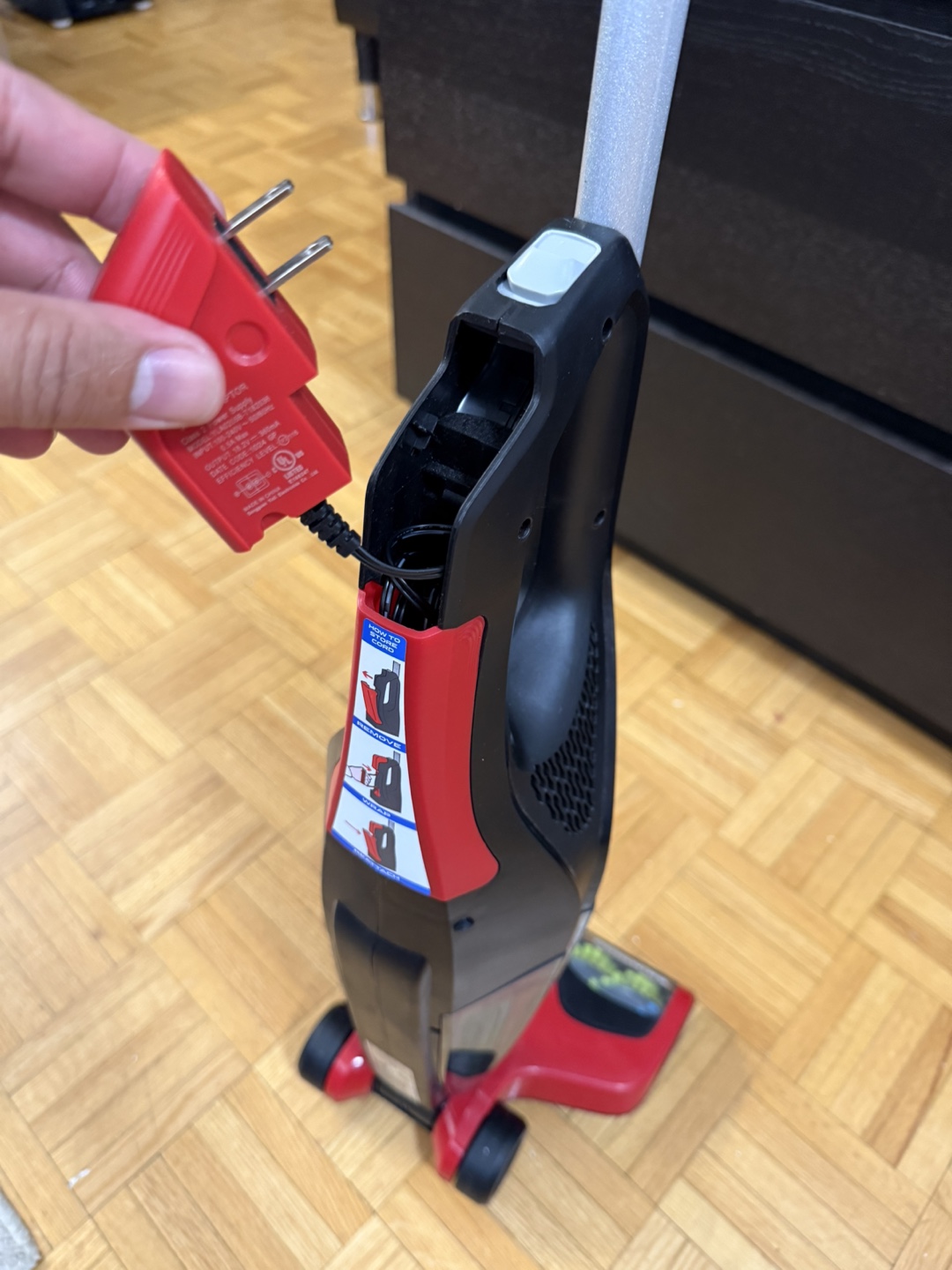 Dirt Devil Versa Cordless Vacuum - photo 2