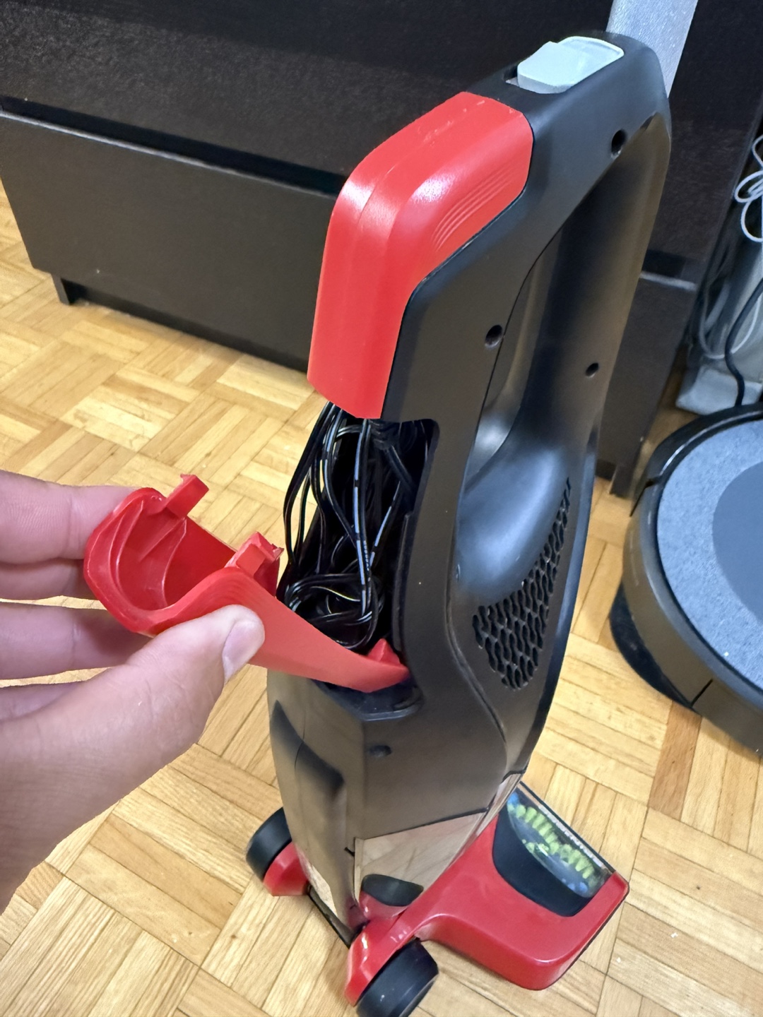 Dirt Devil Versa Cordless Vacuum - photo 3