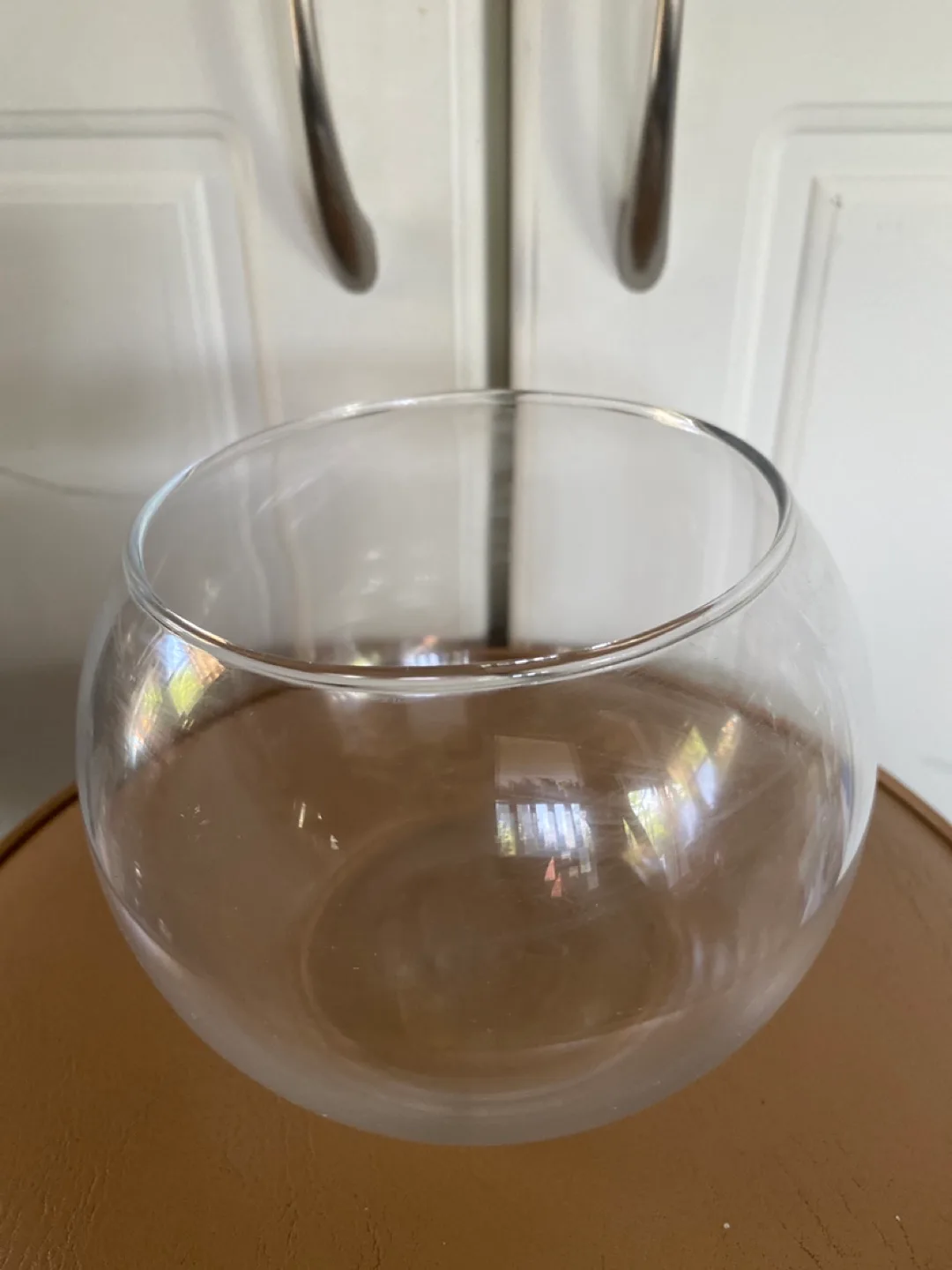 Clear Glass Round Vase 🇨🇦 thumbnail