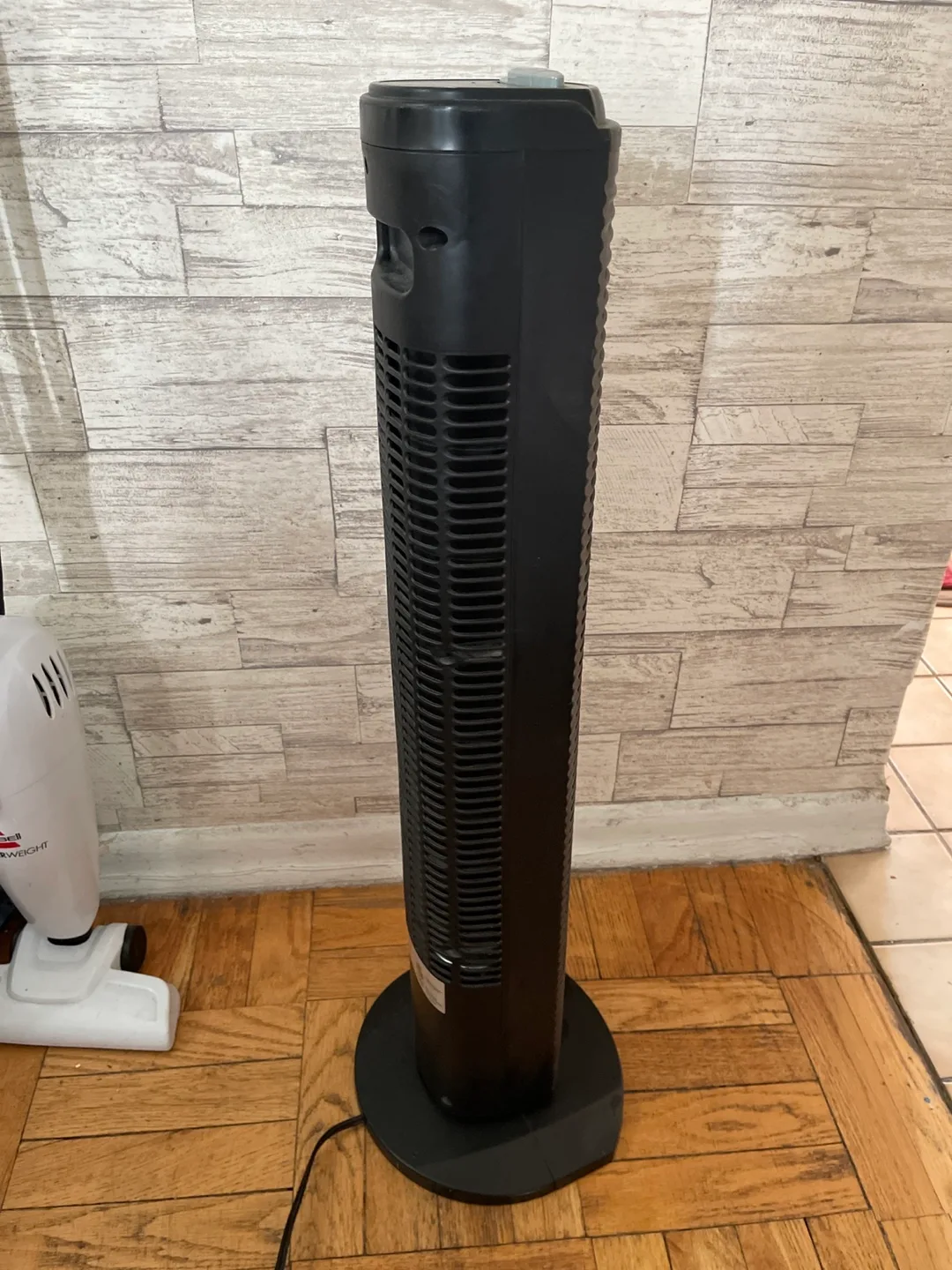 Sunbeam Black Tower Fan image indicator(3)