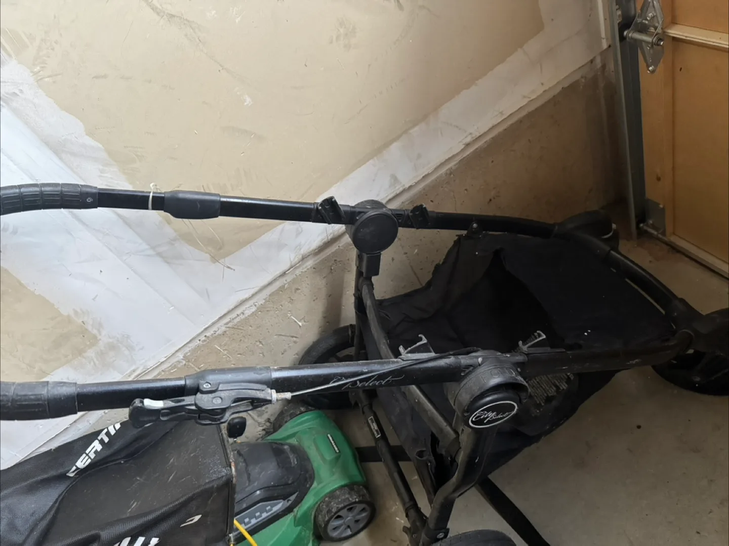 City Select Stroller- base only image indicator(2)