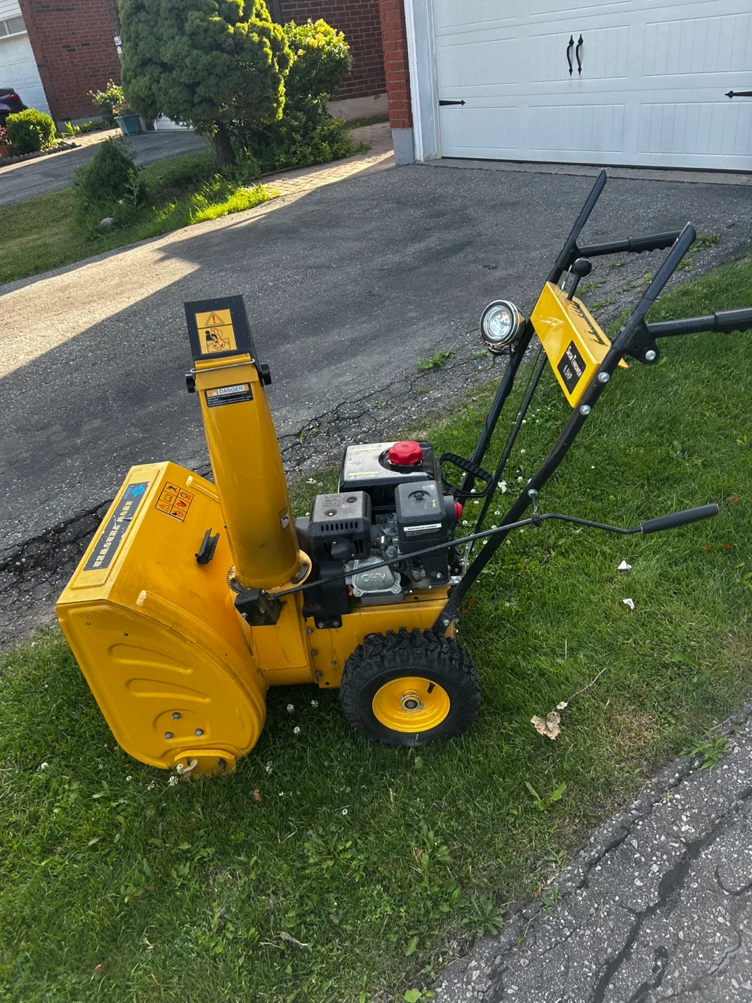 Craftsman Snow Thrower 5.5HP image indicator(2)