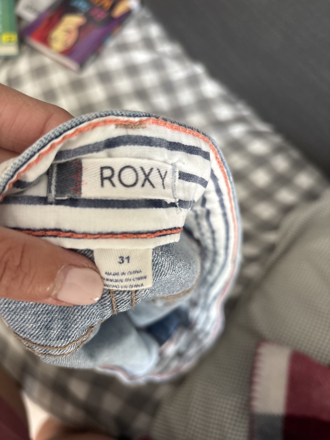 Roxy Denim Shorts - Size 31 - photo 3