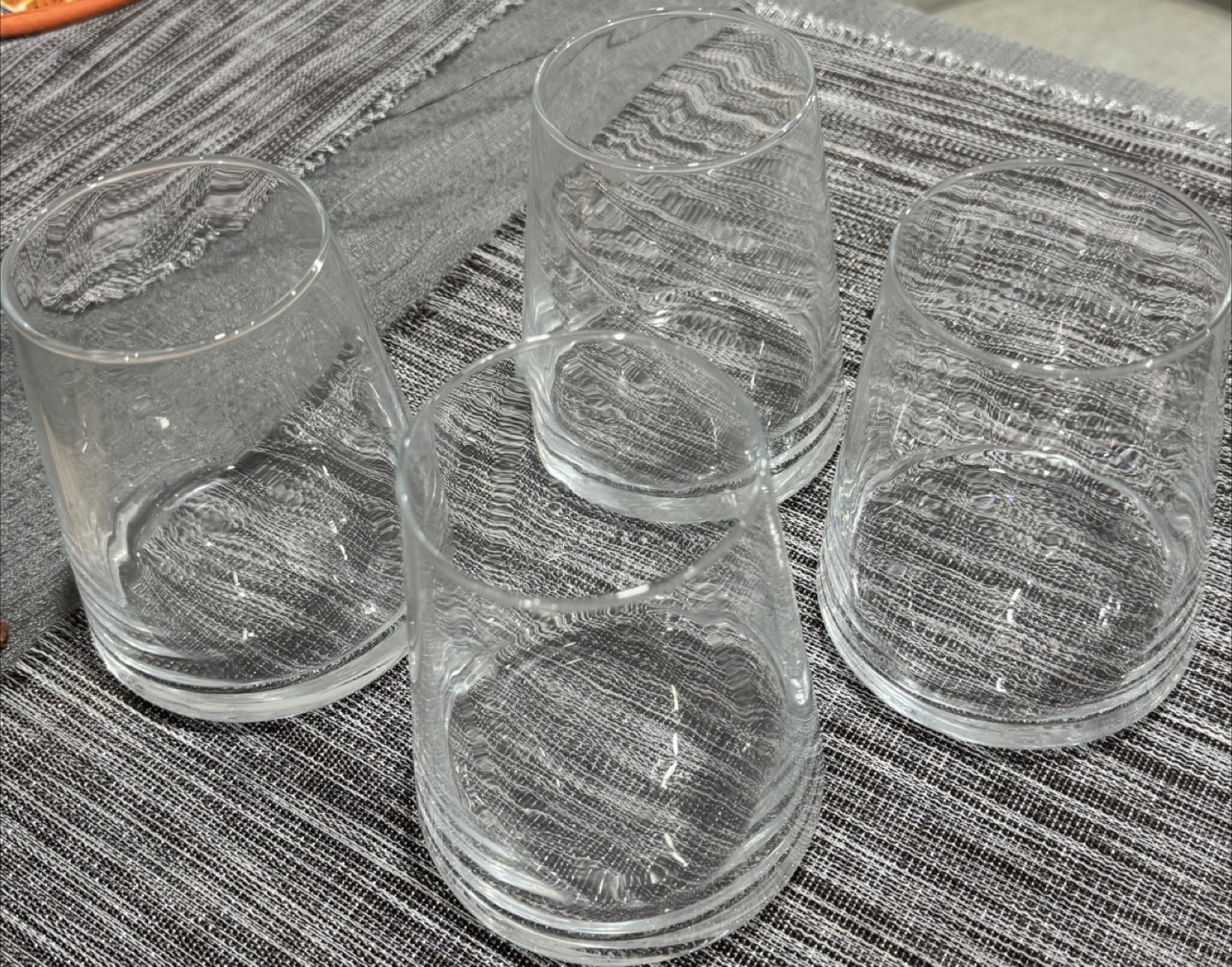 Set of 4 Clear Drinking Glasses - photo 2
