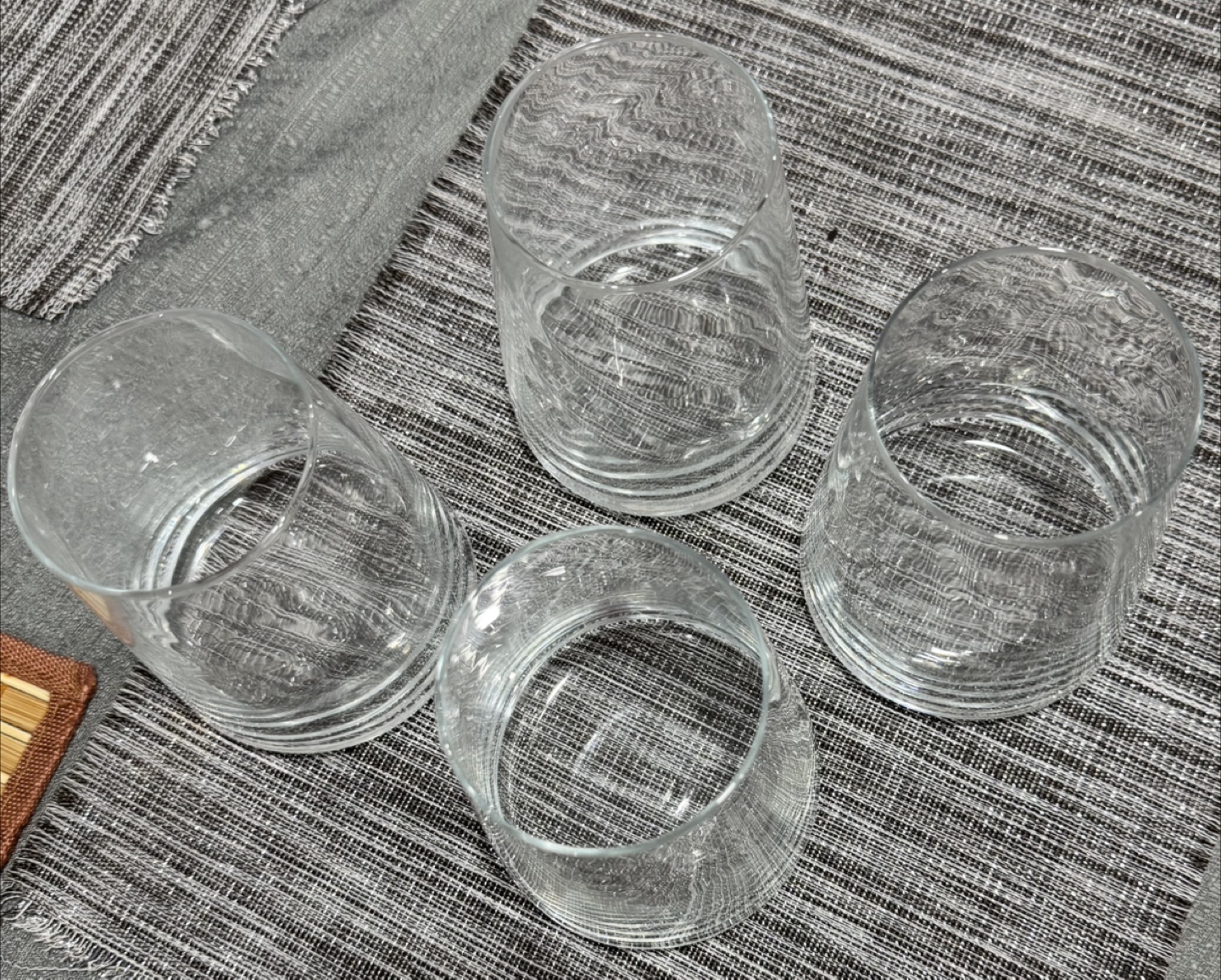 Set of 4 Clear Drinking Glasses - photo 3