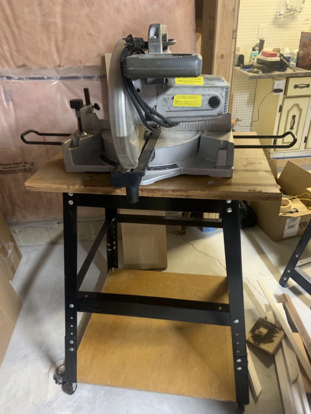 Concept 10” Sliding Compound Miter Saw with Stand