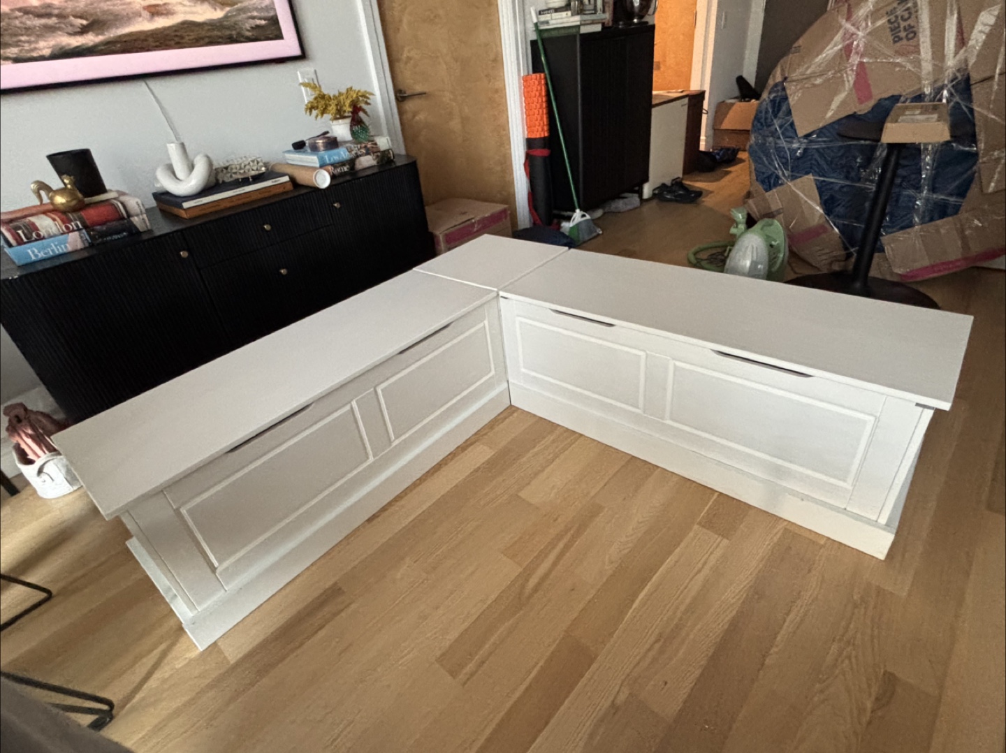 White Corner Storage Bench with Custom Cushions - photo 3
