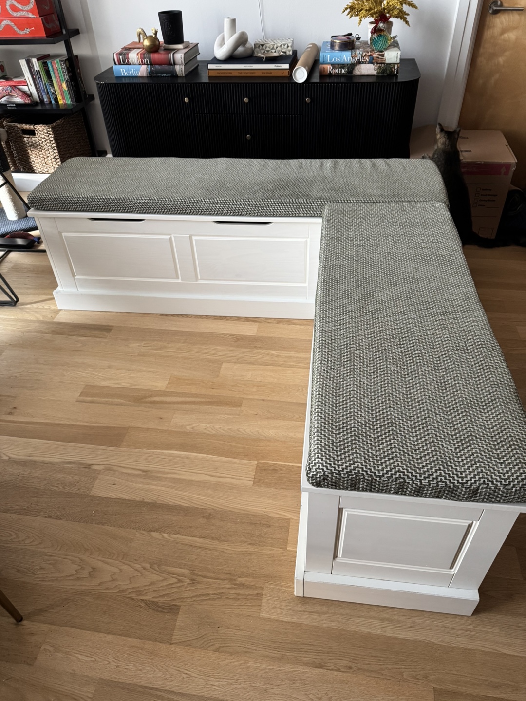 White Corner Storage Bench with Custom Cushions - photo 4
