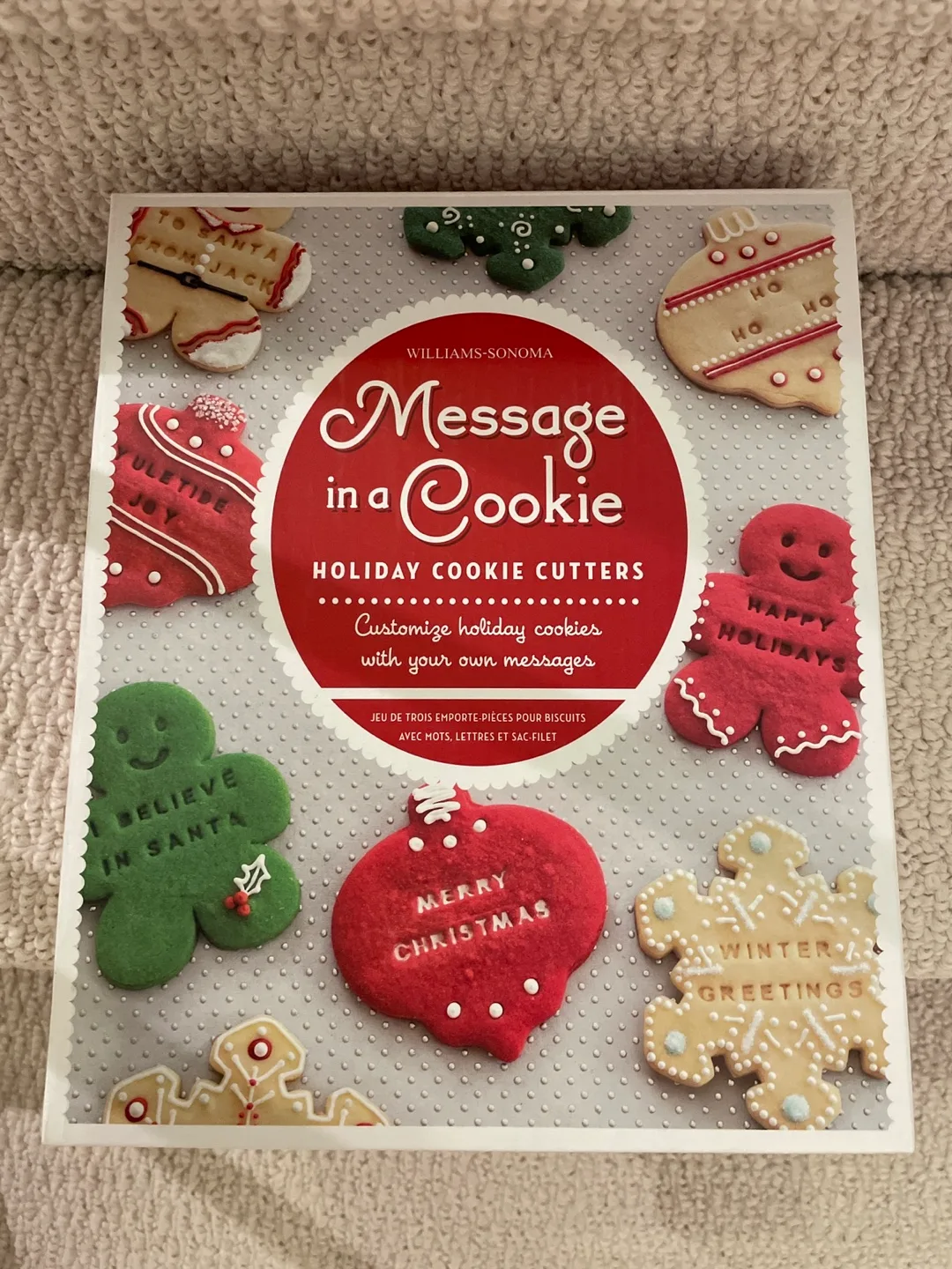 Williams-Sonoma Message in a Cookie Cutters thumbnail