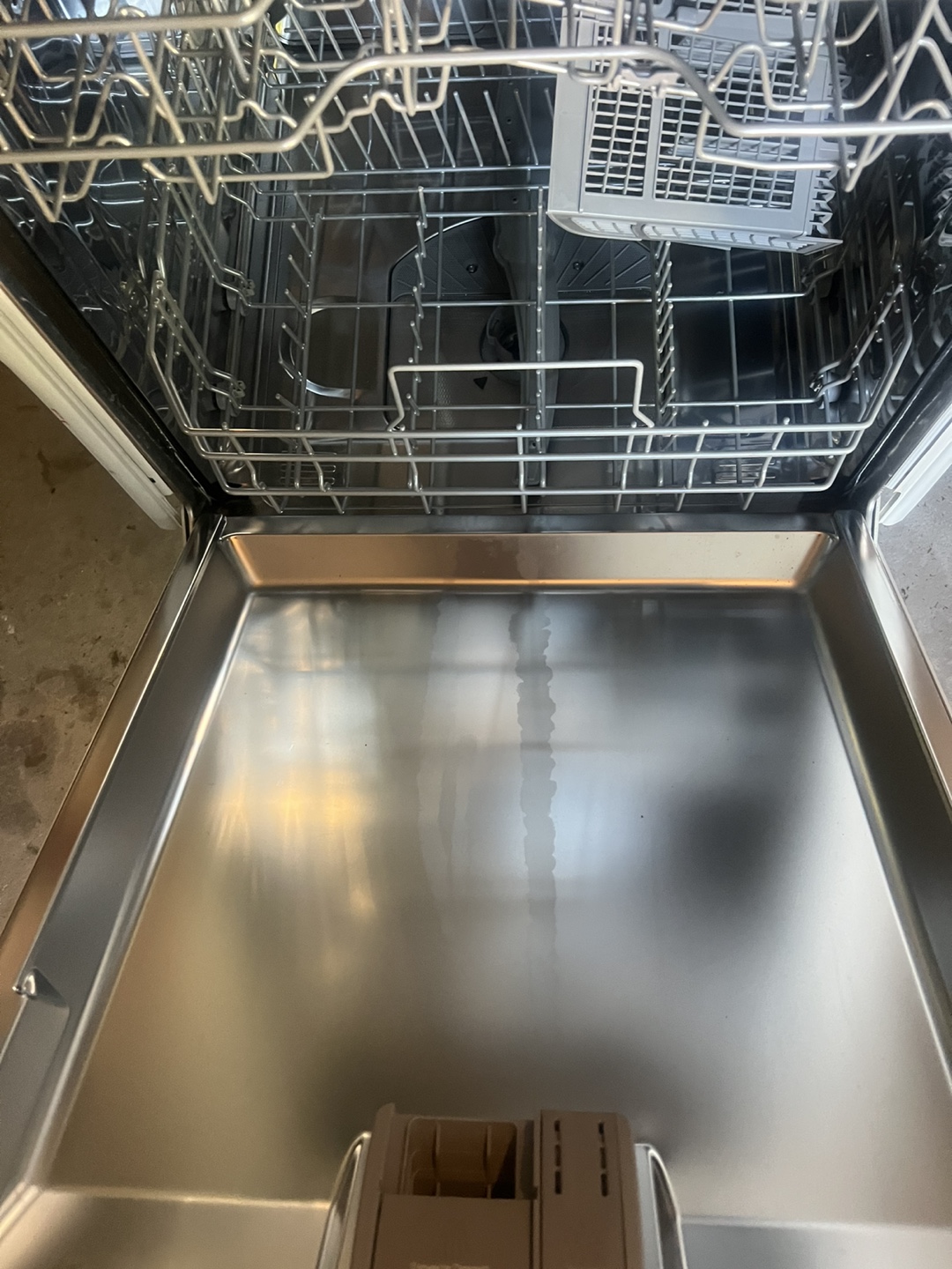 Bosch SilencePlus Dishwasher - White - photo 5