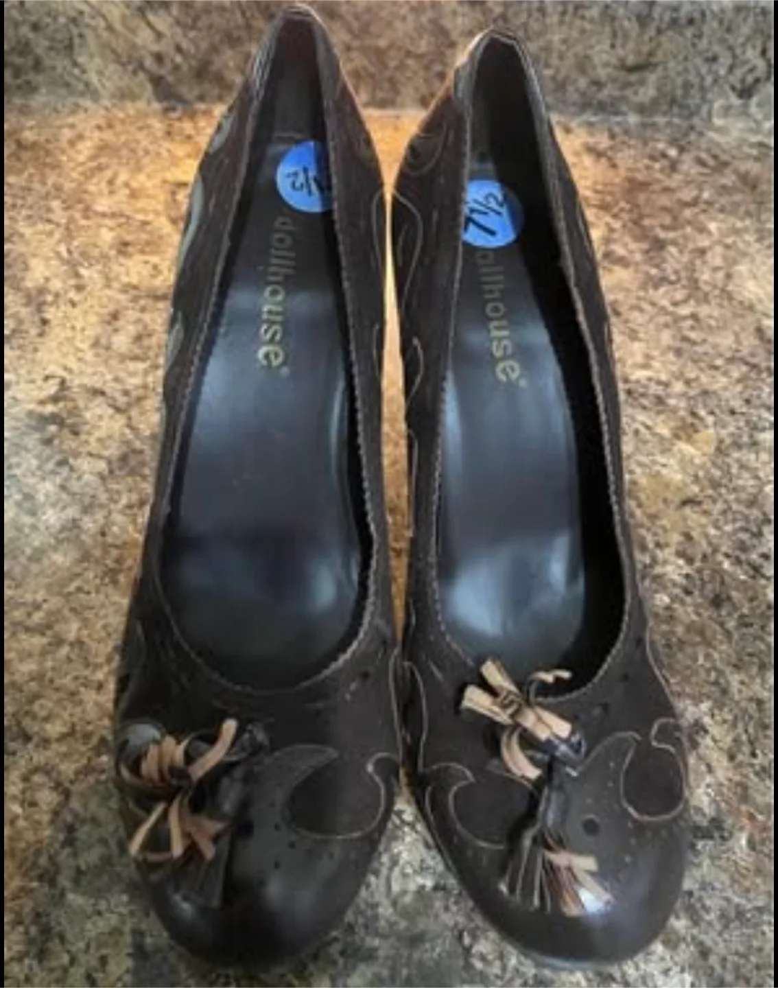 Dollhouse Brown Heels - Size 7.5 image indicator(2)