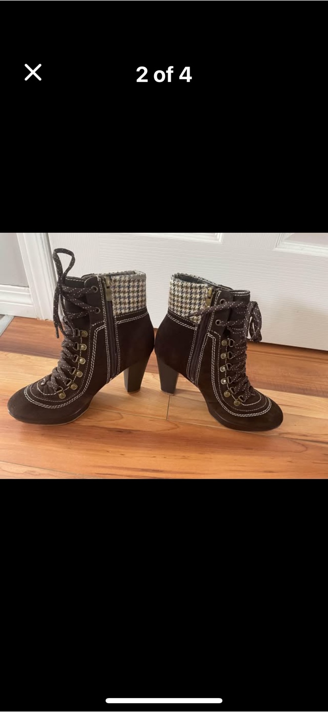Hush Puppies Brown Suede Heeled Boots - Size 8 - photo 2