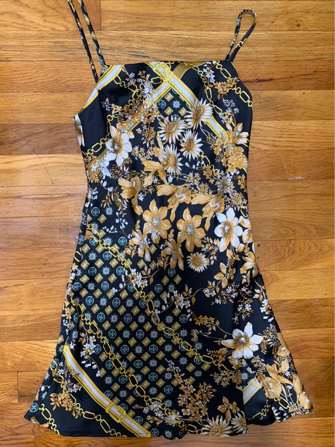 Princess Polly Black Satin Floral Mini Dress - Size 2 image indicator(3)