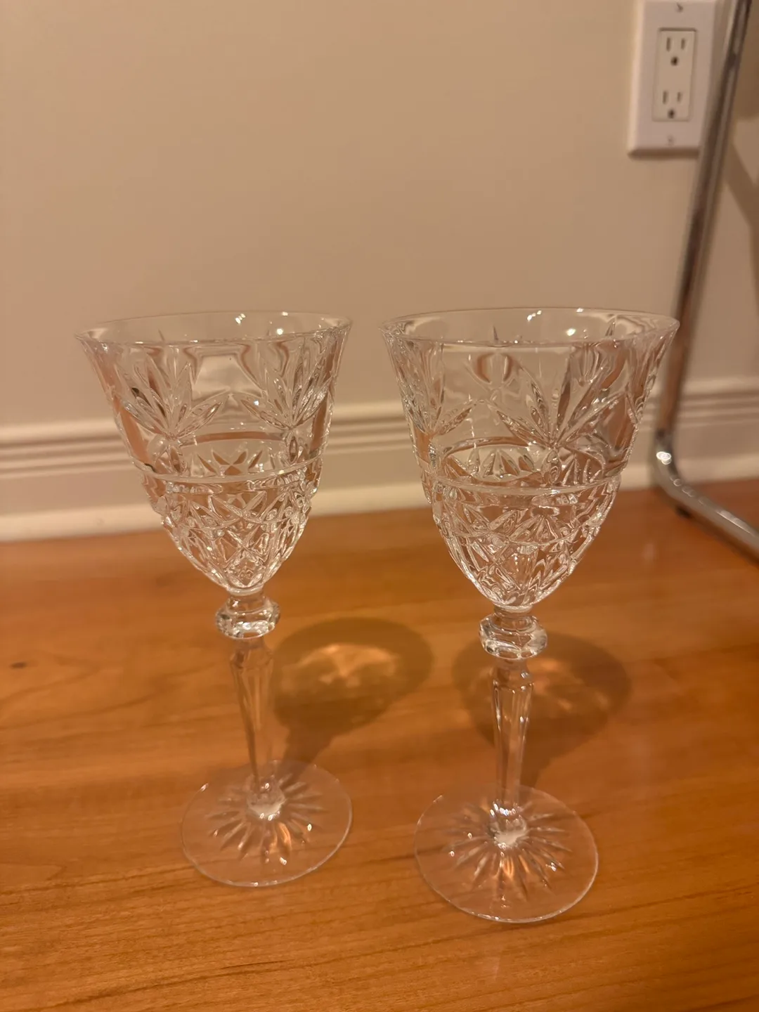 Crystal Wine Glasses - Set of 2 thumbnail