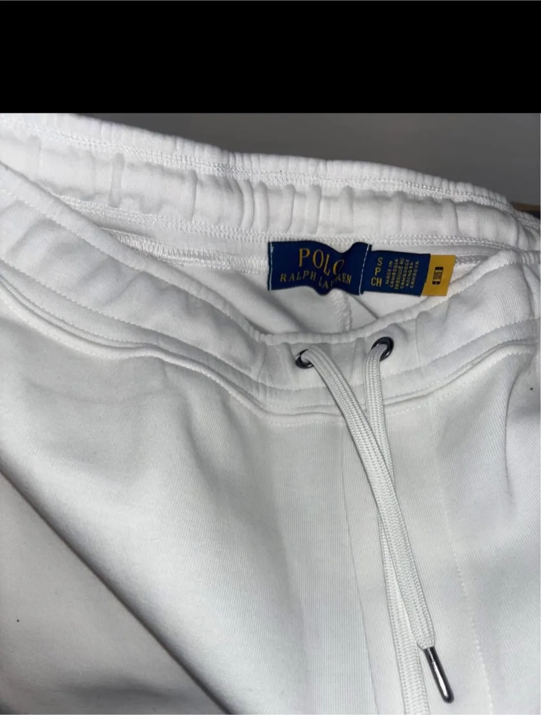 Ralph Lauren White Shorts - Size S men image indicator(2)