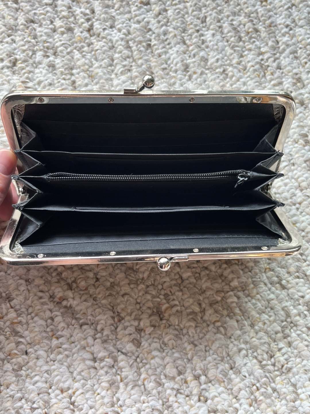 Green Crocodile Print Kisslock Wallet - photo 3