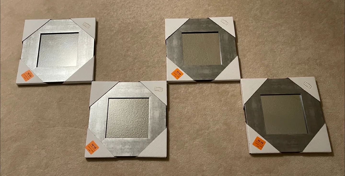 Set of 4 Wall Decor Mirrors - Brand New image indicator(4)