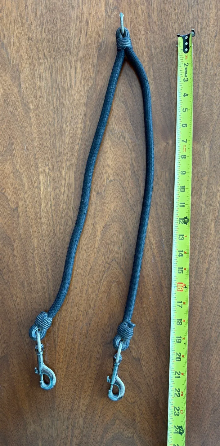 Dual Lead for walking 2 dogs with one leash thumbnail