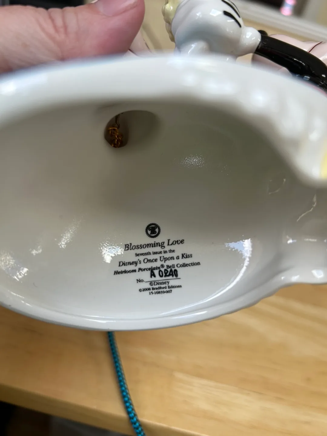 Disney's Once Upon a Kiss Porcelain Bell image indicator(2)