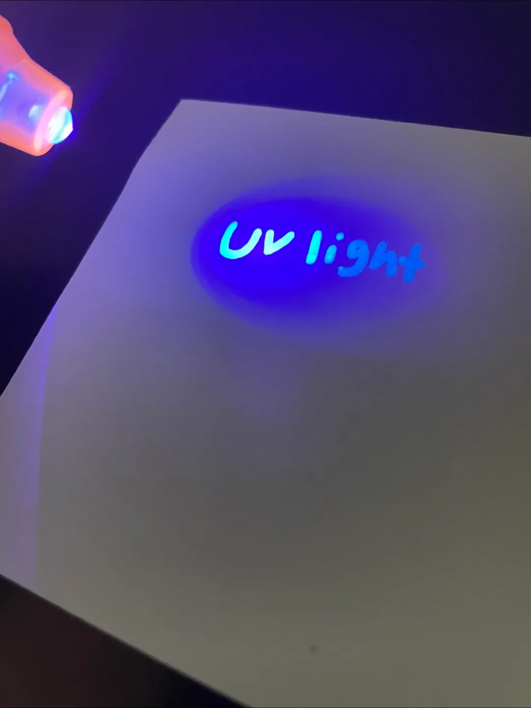 Invisible Ink Pen with UV Light image indicator(2)