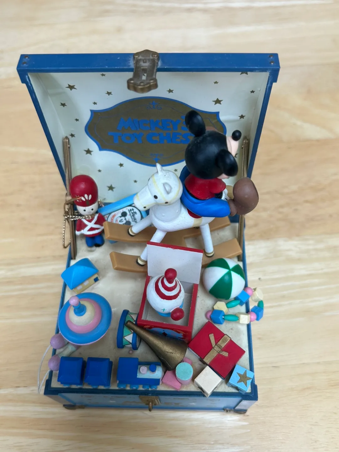 Schmid Disney Mickey's Toy Chest Music Box image indicator(2)