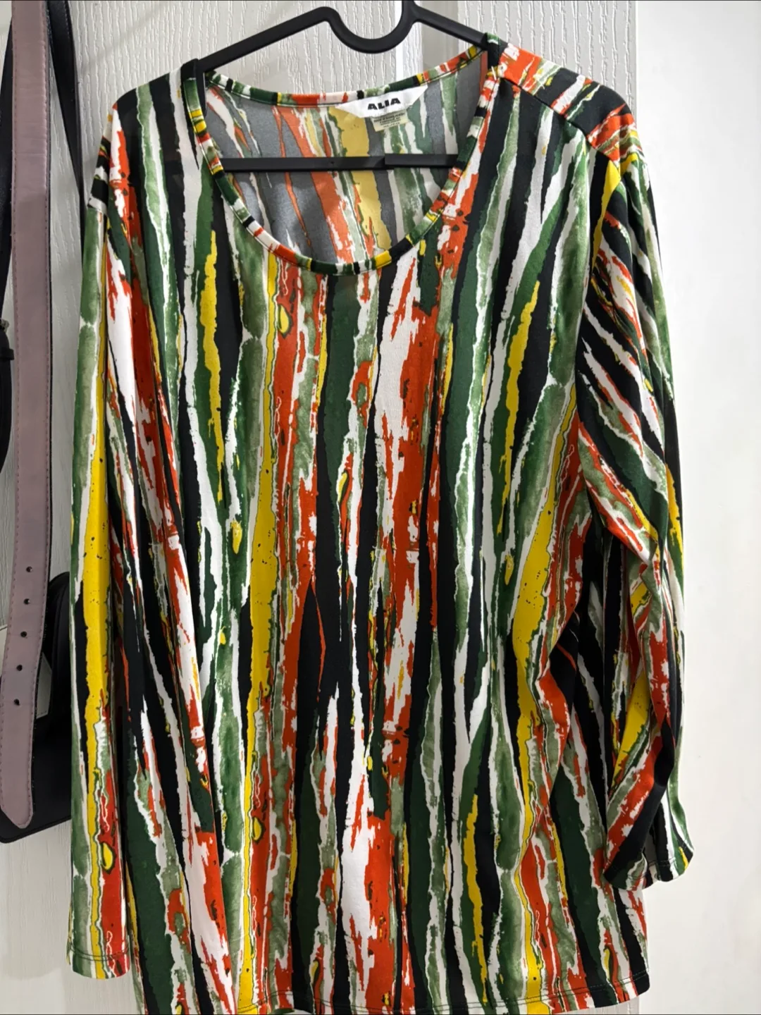 ALIA Multicolor Striped Long Sleeve Top thumbnail
