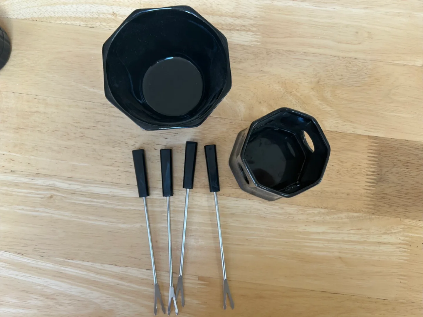 Black Fondue Set with Forks thumbnail