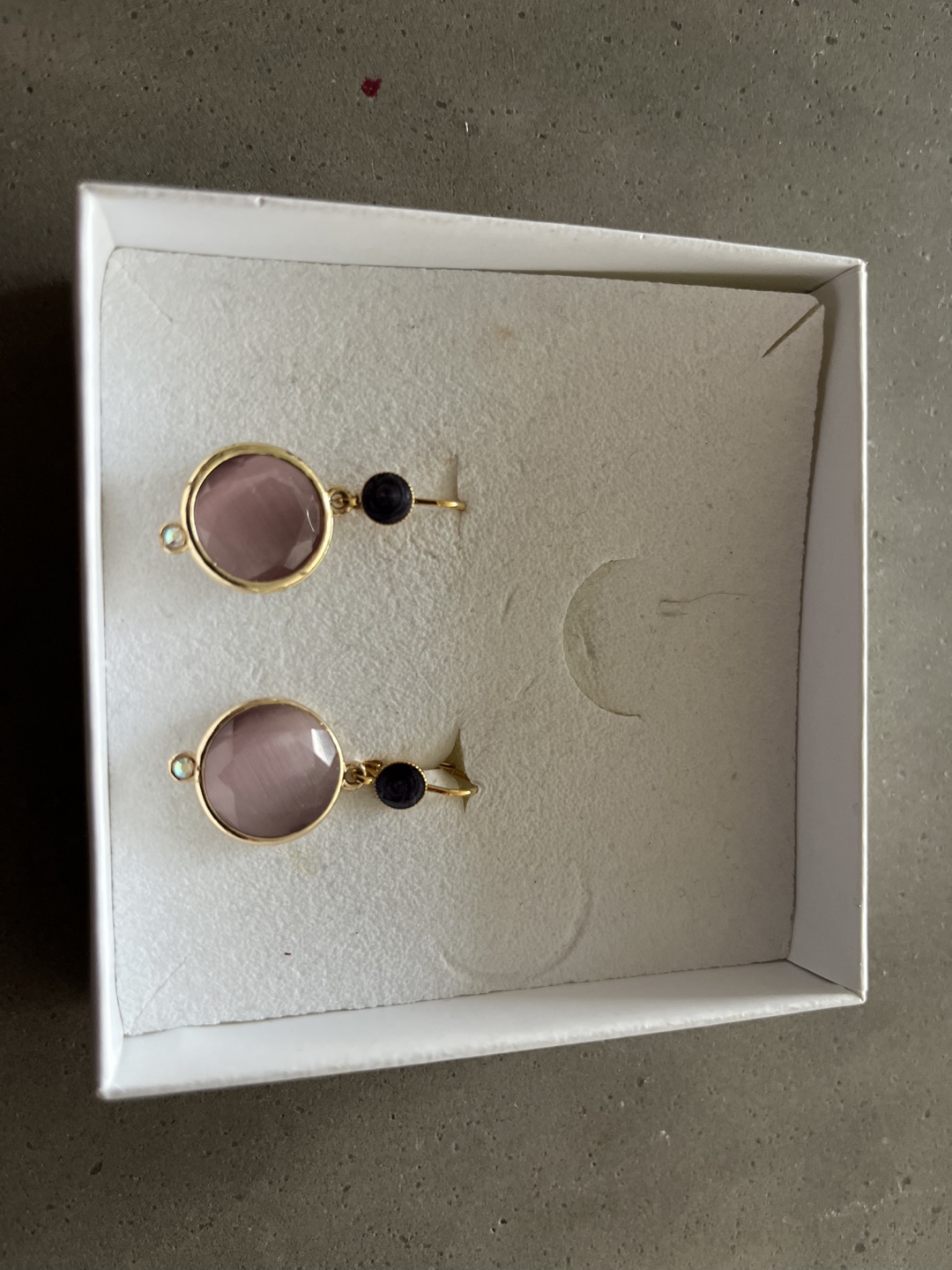 Vintage Earrings - Gold and Purple