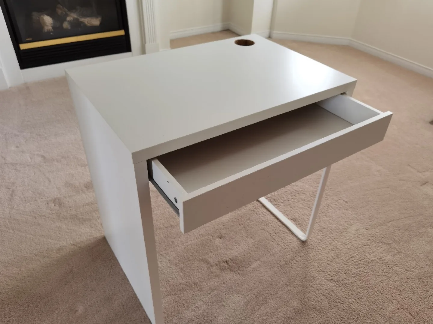 IKEA study desk set with chair image indicator(3)