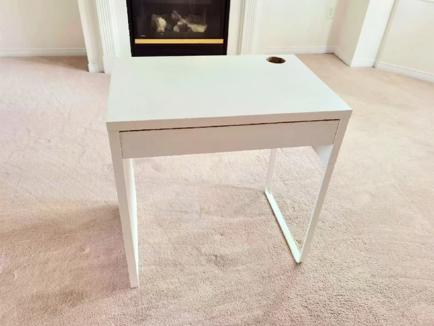 IKEA study desk set with chair image indicator(2)