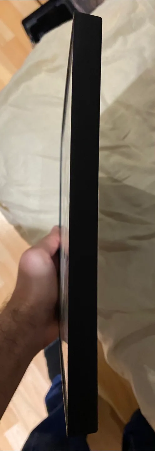 Guns N' Roses Limited Edition Guitar Pick Display image indicator(4)