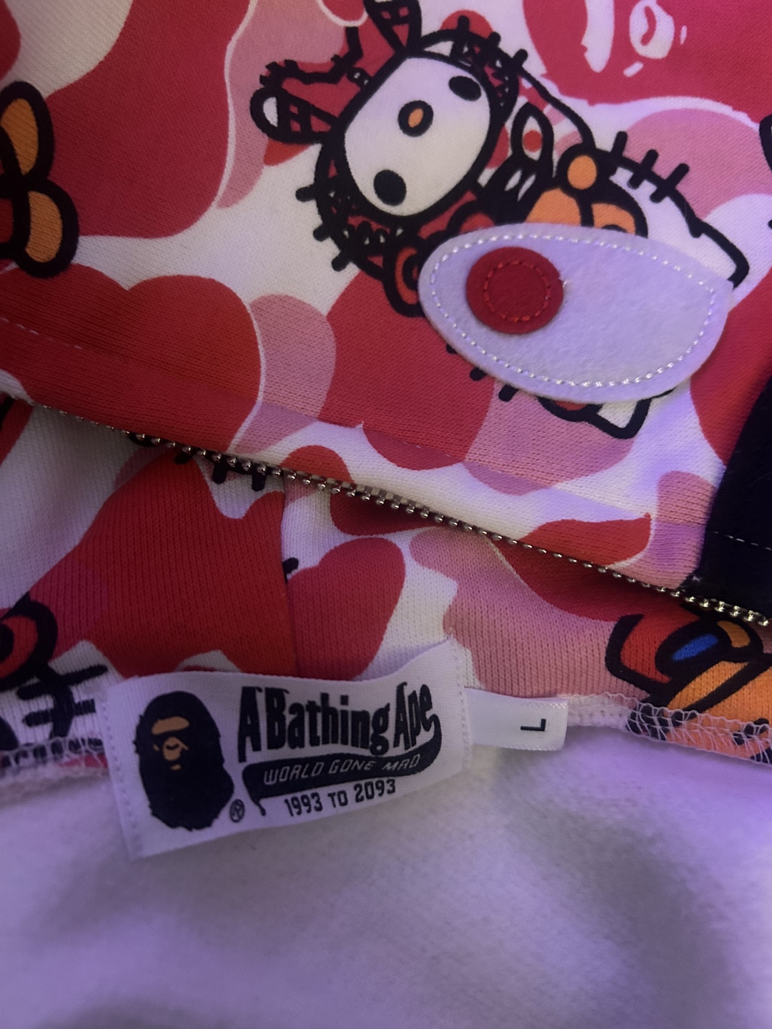Rare Hello Kitty Bape - photo 3