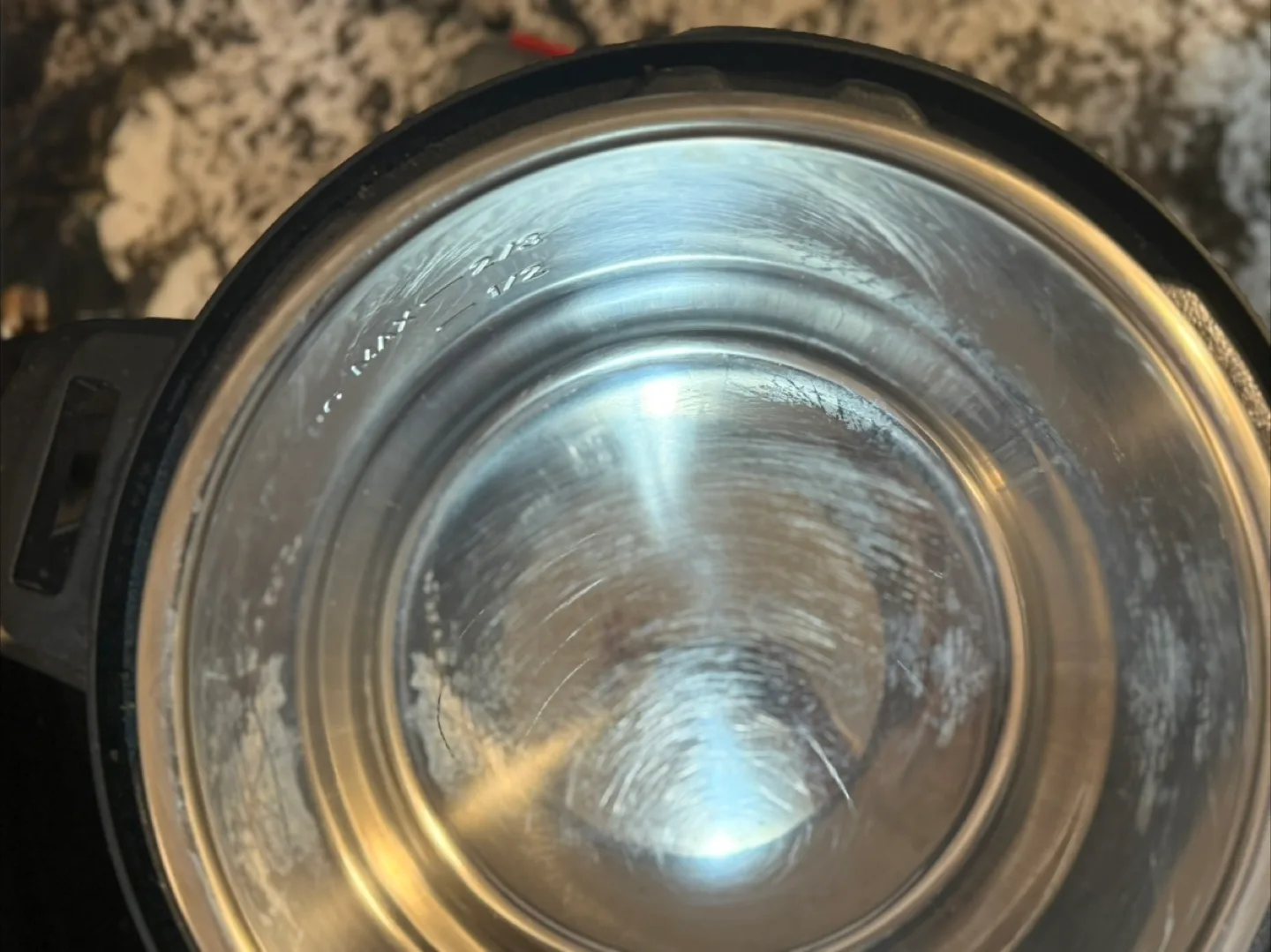 Instant Pot Duo Plus 9-in-1 (6 Quart) – Lightly Used image indicator(6)